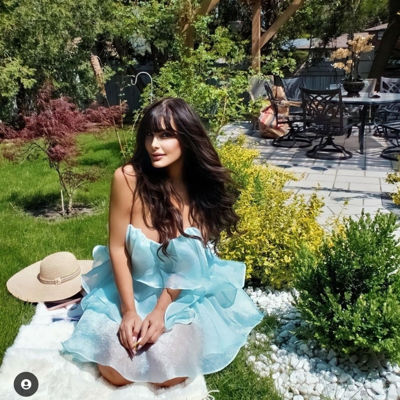 Strapless tiered mini dress - Picture 4 of 11